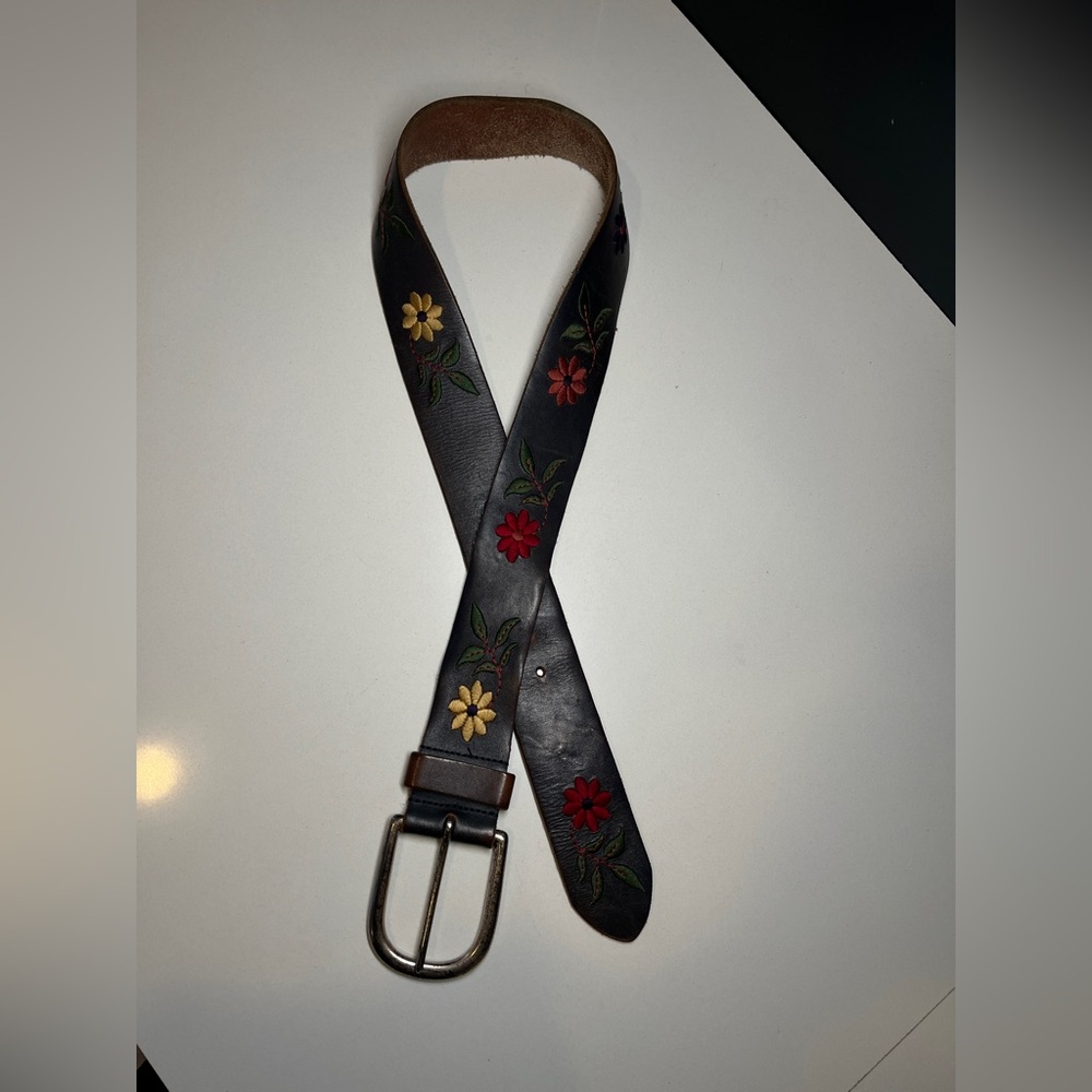 Floral Embroidered Brown Leather Belt